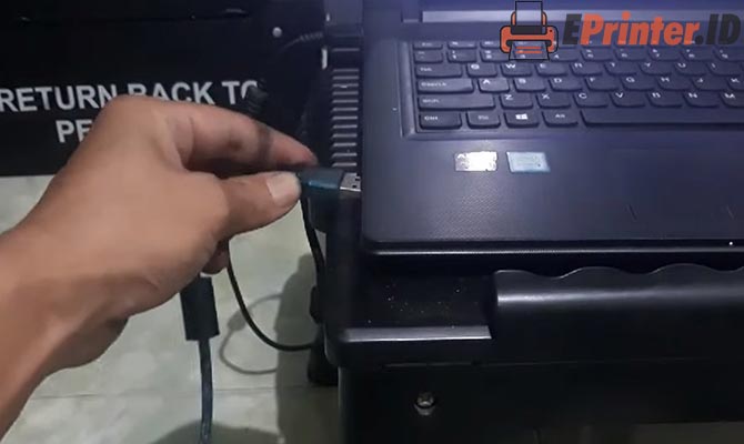 Sambungkan Kabel Printer